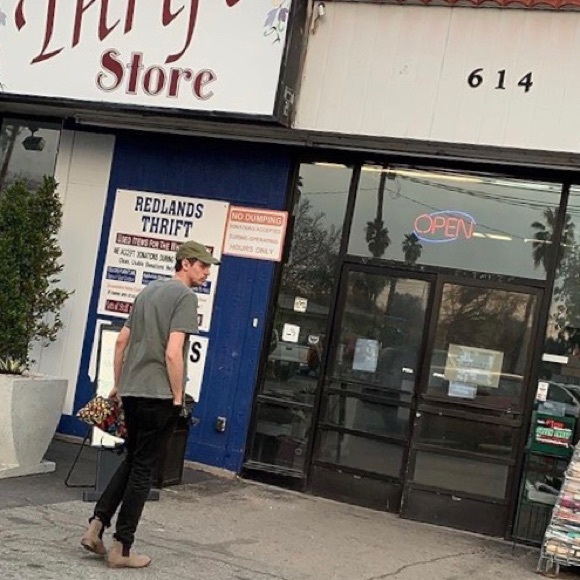 ✨ m e e t - u s ✨ - Picture 3 of 4